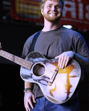 Alex Warren Las Vegas